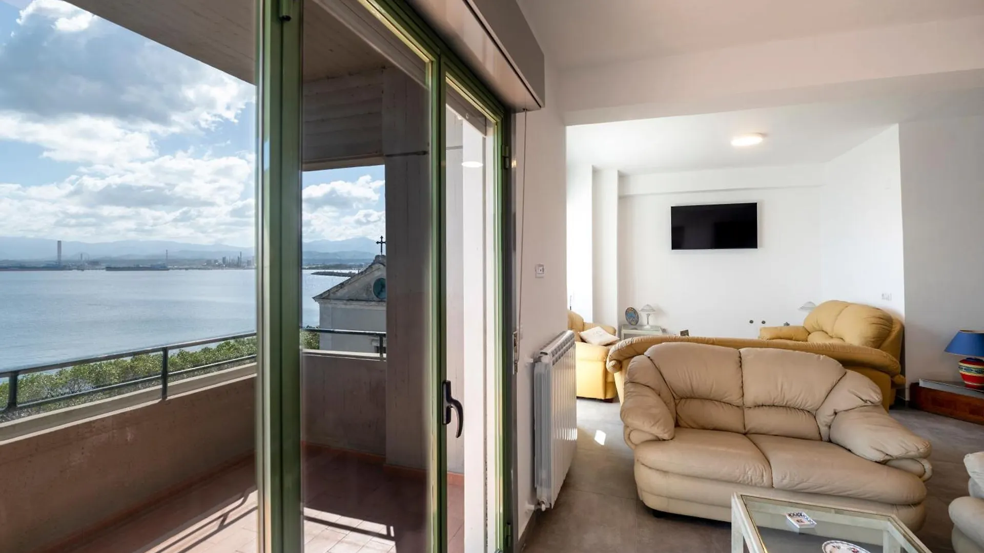 Luxury Apartment Con Vista Mare Milazzo
